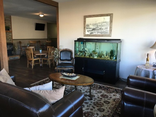 Timber Lodge Inn image 15