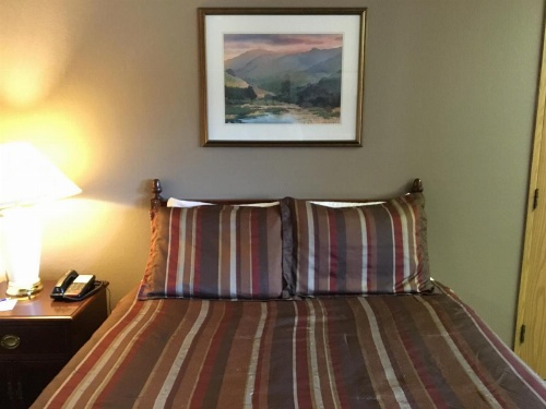 Timber Lodge Inn image 20