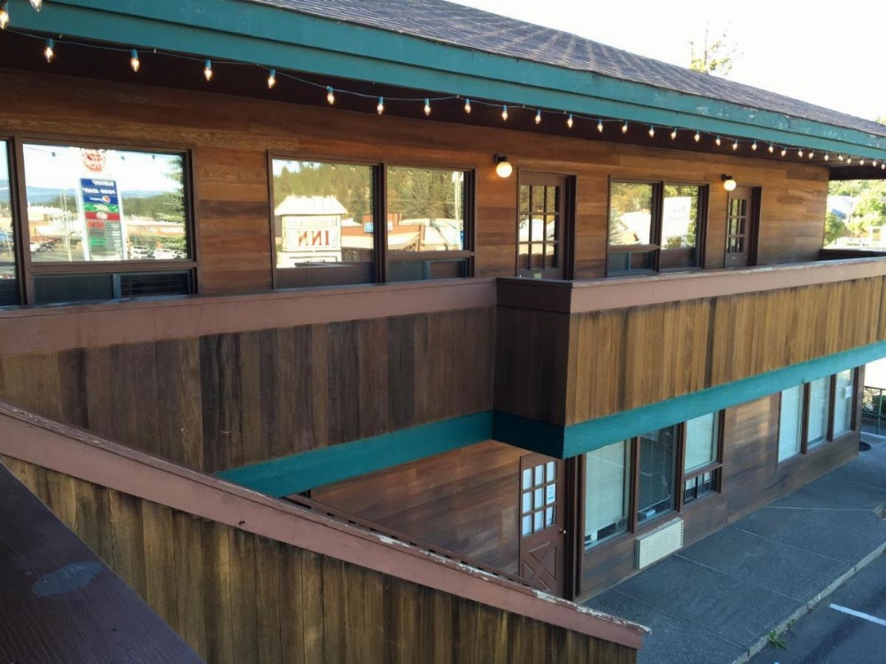 Timber Lodge Inn Image 22